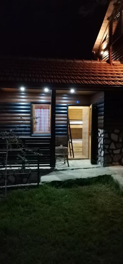 Bungalow 3 With 1 Room Σαράγεβο Εξωτερικό φωτογραφία